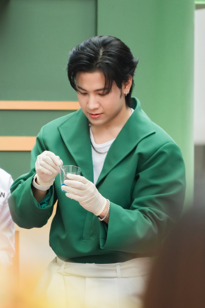 hippdaii's tweet photo. พี่ทำน้องมอง น้องทำพี่มอง 👀

#คริสสิงโต #ทีมพีรญา https://t.co/XT0Y1Al5Lv