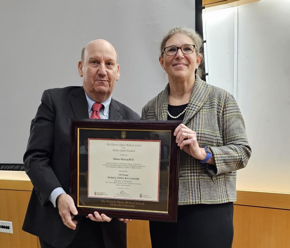 Brown Orthopaedics (@brownorthodept) on Twitter photo We were privileged to host Dr. Donna Pacicca, a renowned pediatric orthopedic surgeon-scientist at Connecticut Children's Medical Center, as our 5th Annual Michael G. Ehrlich, MD lecturer on November 13, 2024.
Also pictured, Dr. Akelman, Chair of Ortho, <a href="/UnivOrtho/">Univ Orthopedics</a> <a href="/BrownMedicine/">The Warren Alpert Medical School</a> We were privileged to host Dr. Donna Pacicca, a renowned pediatric orthopedic surgeon-scientist at Connecticut Children's Medical Center, as our 5th Annual Michael G. Ehrlich, MD lecturer on November 13, 2024.
Also pictured, Dr. Akelman, Chair of Ortho, <a href="/UnivOrtho/">Univ Orthopedics</a> <a href="/BrownMedicine/">The Warren Alpert Medical School</a>