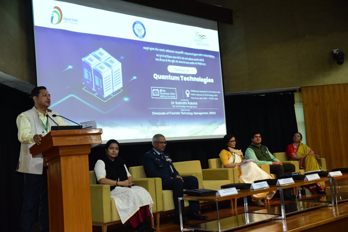 DRDO_India's tweet image. DRDO organised a seminar on #QuantumTechnology today at @iitdelhi . Experts from the armed forces, academia, industry, and National Quantum Mission shared their insights that will shape the future of #QuantumTechnoloy in defence
