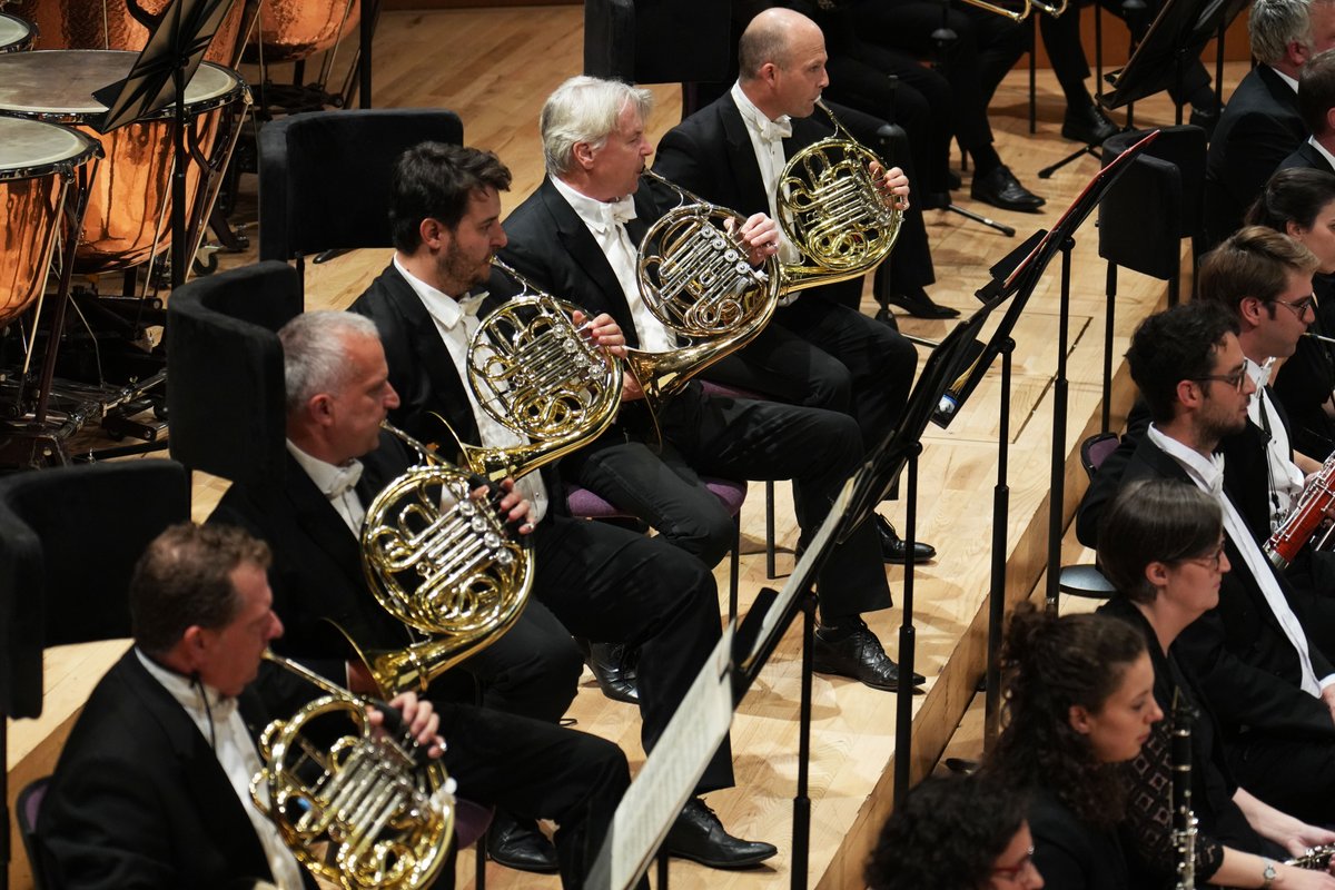 📯 Chamber Series: Let the Hallé Horns Ring!📯

Our next chamber concert showcases members of the Hallé Horn Section as they present a mixed programme of originals and arrangements.

📌 Sat 7 Dec | 1pm
🎫 bit.ly/ChamberHorns12…