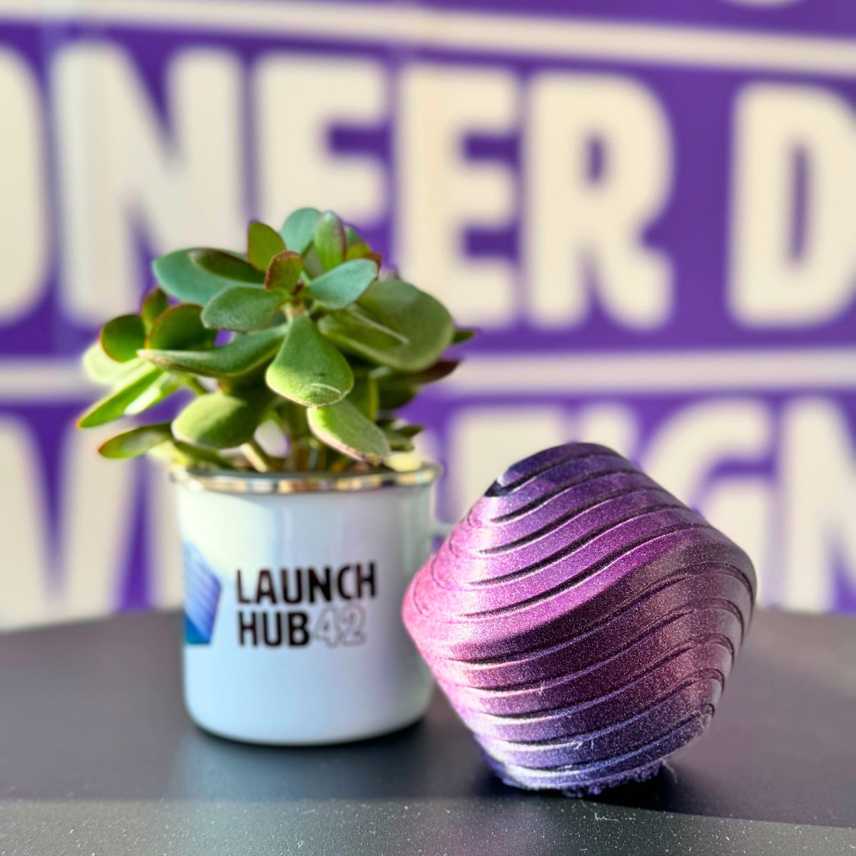 Our purple and green logo is based on the Hexasphericon. As it rolls, it follows a fascinating path.
A metaphor for the journey we take alongside our start-ups. Despite challenges, the vision remains clear, and the direction focused.
<a href="/6gLife/">6G-life</a> <a href="/TactileInternet/">Tactile Internet</a>