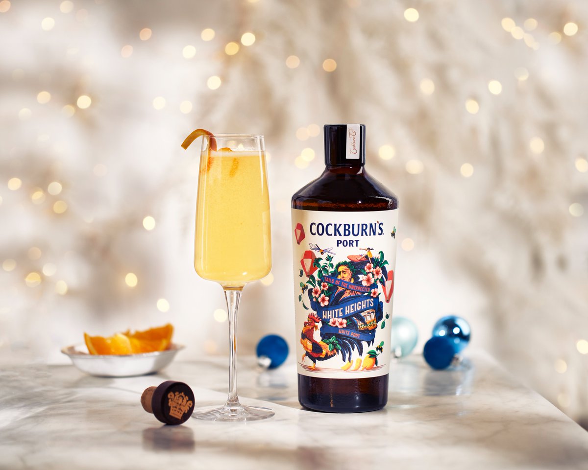 Start December with something extra sparkly! Did you see @LuvFoodLuvDrink on <a href="/SundayBrunchC4/">Sunday Brunch</a> this morning making a D-E-LICIOUS Douro Spritz with our White Heights port? Bright, vibrant and refreshing, it’s perfect for sipping while you’re putting your up decorations up! 🎄✨