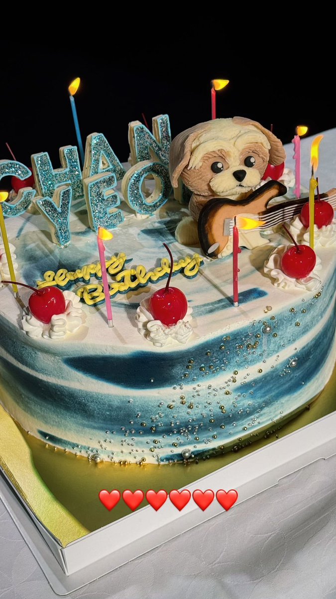 CHANYEOL ins