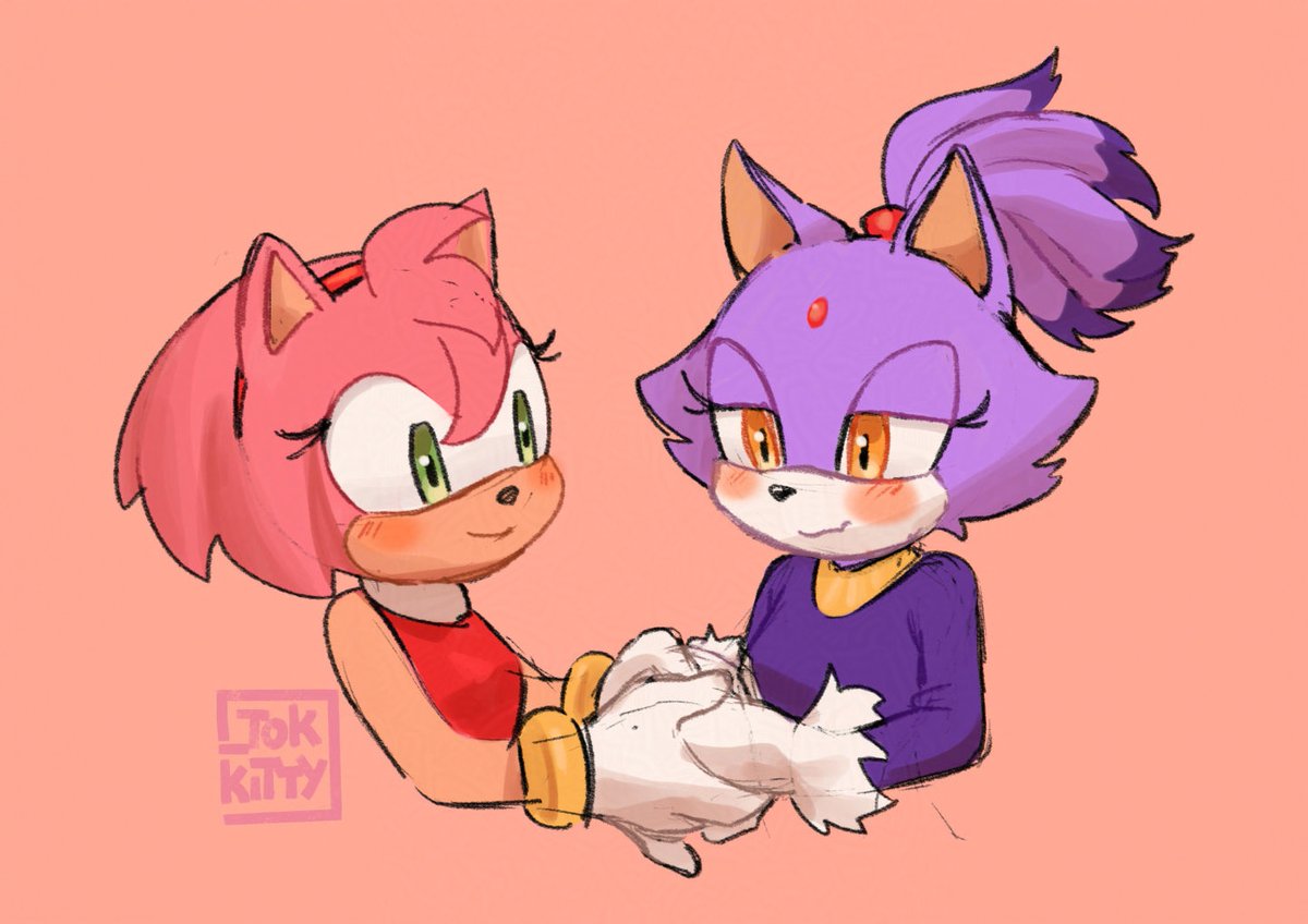 Sketchy but they're holding hands because that's cute

#blazamy #wlw #sonicartist #sonicfanart