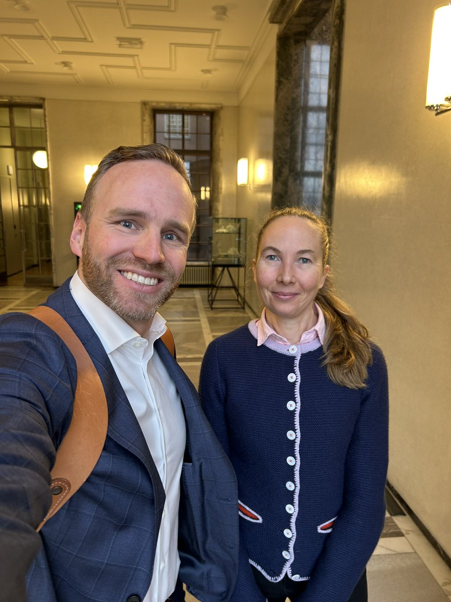 Mika Poutala (@mikapoutala) on Twitter photo Tänään sain jälleen kerran oppia jusia asioita itseäni fiksummalta. Kiitos rakentavasta ja ratkaisukeskeisestä YEL- keskustelusta <a href="/liisahanen/">Liisa Hanén</a> <a href="/MyryYrittajat/">Mikro- ja yksinyrittäjät ry</a> #yel Tänään sain jälleen kerran oppia jusia asioita itseäni fiksummalta. Kiitos rakentavasta ja ratkaisukeskeisestä YEL- keskustelusta <a href="/liisahanen/">Liisa Hanén</a> <a href="/MyryYrittajat/">Mikro- ja yksinyrittäjät ry</a> #yel