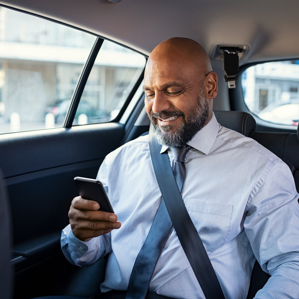 Welcome to EarthTran Global Limousine!  Atlanta Airport Transportation Services. | Airport Limo and Car Services. Welcome to EarthTran Global Limousine, your trusted partner for exceptional...earthtranlimo.com/transportation…