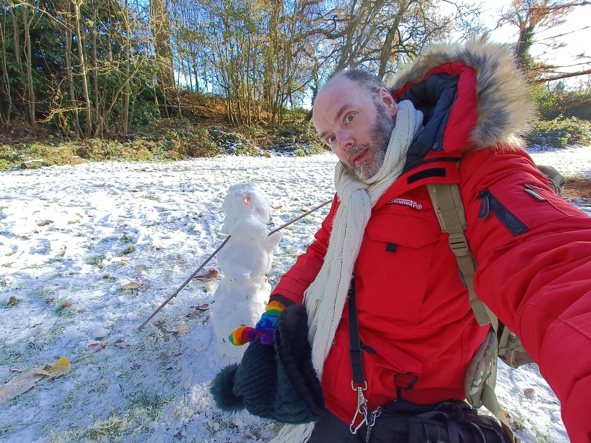 Andrew John Luke Burns tweet media