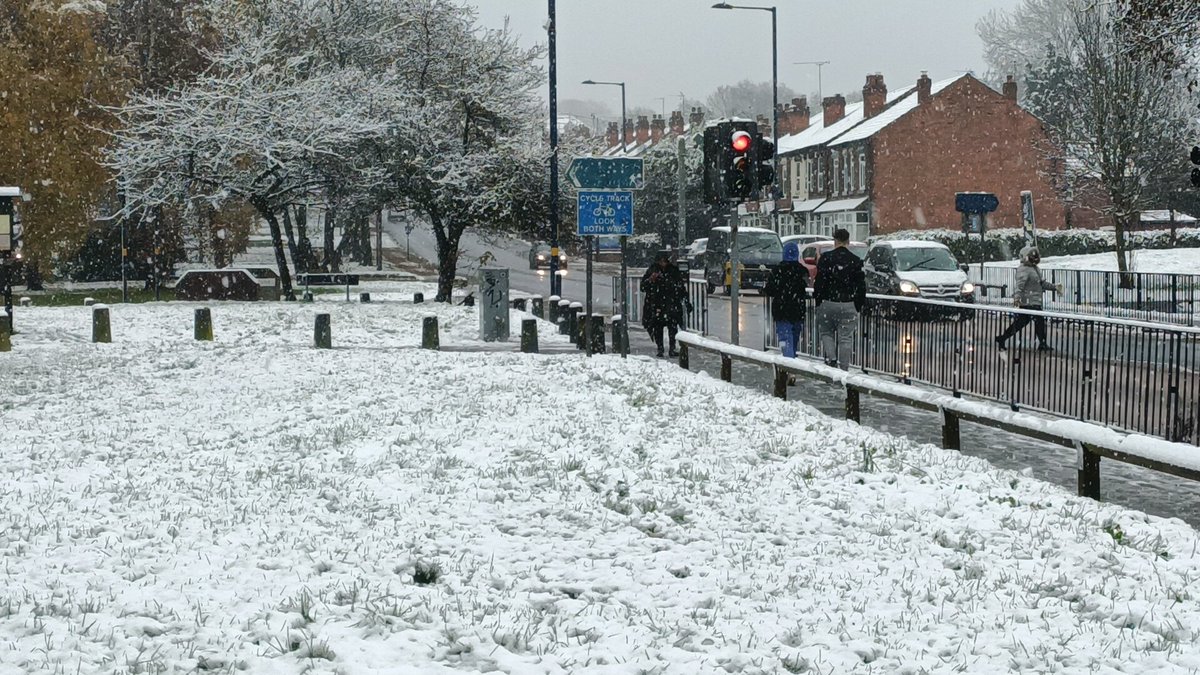 Andrew John Luke Burns tweet media