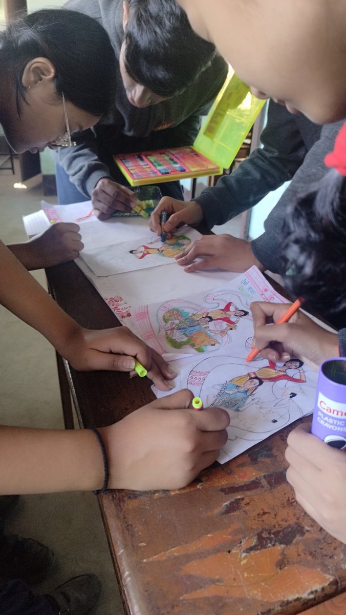 KV Dibrugarh (@kdibrugarh) on Twitter photo Students of kV Dibrugarh involved in brochure making under Dekho Apna Desh Contest.
#NEP2020
#DekhoApnaDesh
<a href="/narendramodi/">Narendra Modi</a>
<a href="/PMOIndia/">PMO India</a>
<a href="/dpradhanbjp/">Dharmendra Pradhan</a>
<a href="/tourismgoi/">Ministry of Tourism</a>
<a href="/EduMinOfIndia/">Ministry of Education</a> Students of kV Dibrugarh involved in brochure making under Dekho Apna Desh Contest.
#NEP2020
#DekhoApnaDesh
<a href="/narendramodi/">Narendra Modi</a>
<a href="/PMOIndia/">PMO India</a>
<a href="/dpradhanbjp/">Dharmendra Pradhan</a>
<a href="/tourismgoi/">Ministry of Tourism</a>
<a href="/EduMinOfIndia/">Ministry of Education</a>