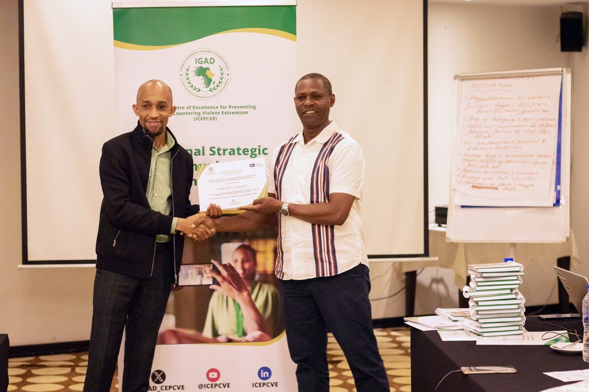 kaduyu_Jr's tweet photo. We must empower young people with skills to identify and counter extremist narratives effectively. I thank @IGAD_CEPCVE for establishing a platform that allows youth and influencers in the great lakes region to share and gain more skills in strategic communication in PCVE. https://t.co/yWE1rA4Ysw