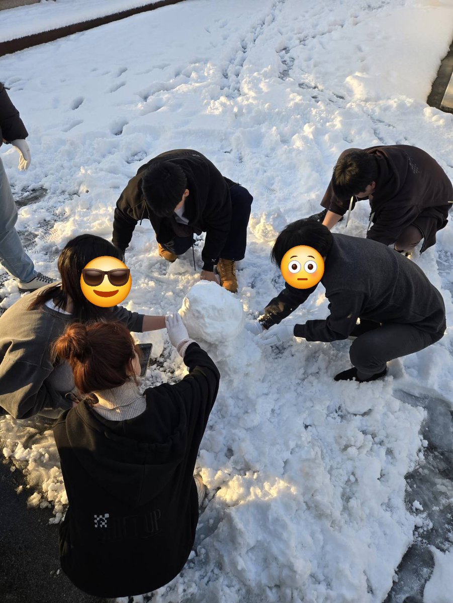 bududubu5's tweet photo. 스파인팀의 홍북이 제작과정 https://t.co/06OTnRQwAh