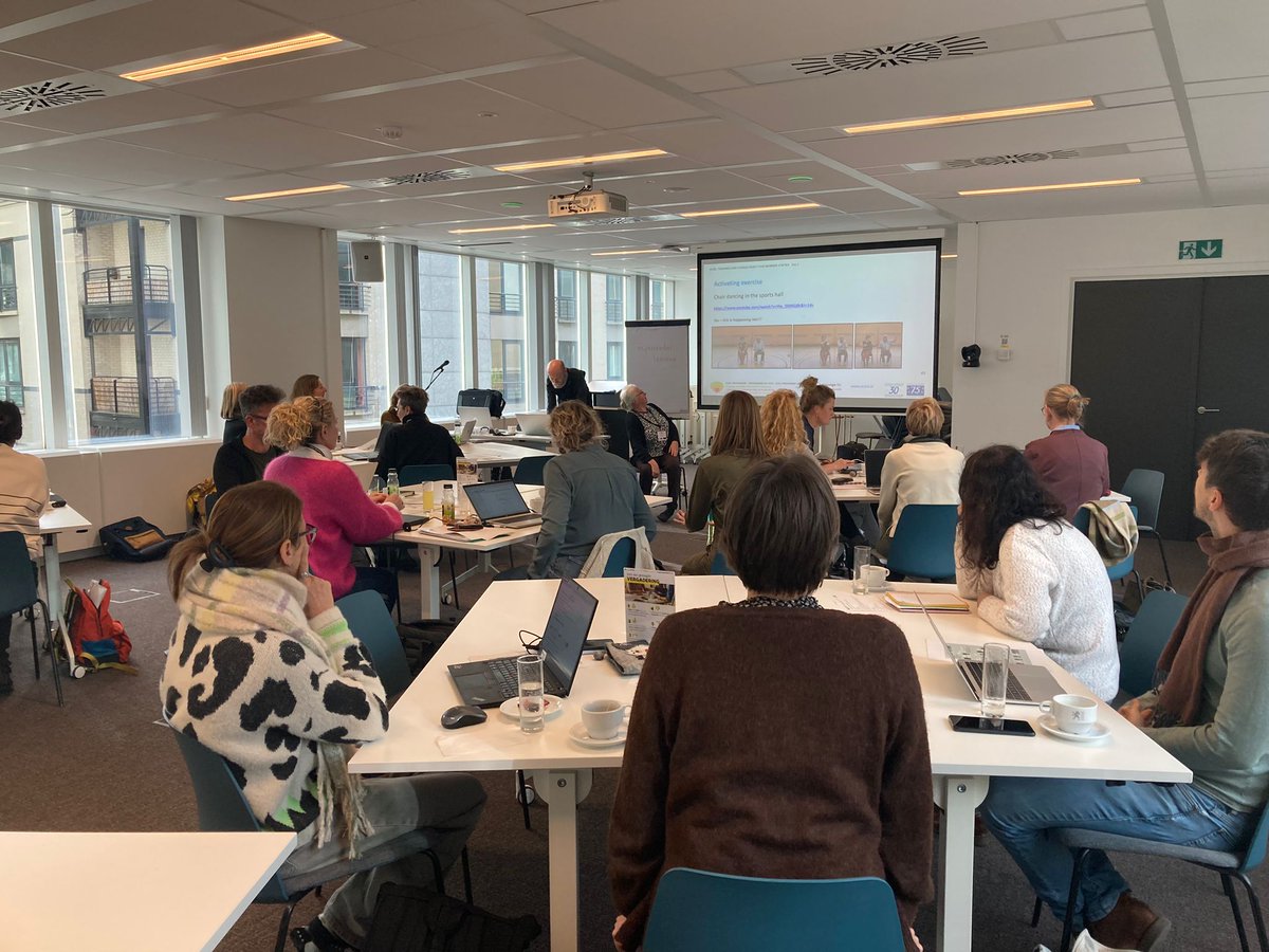 Dit was de workshop 'Language for work: How to support work-related language learning for migrants', georganiseerd door het European Centre for Modern Languages. 
ℹ️ languageforwork.ecml.at