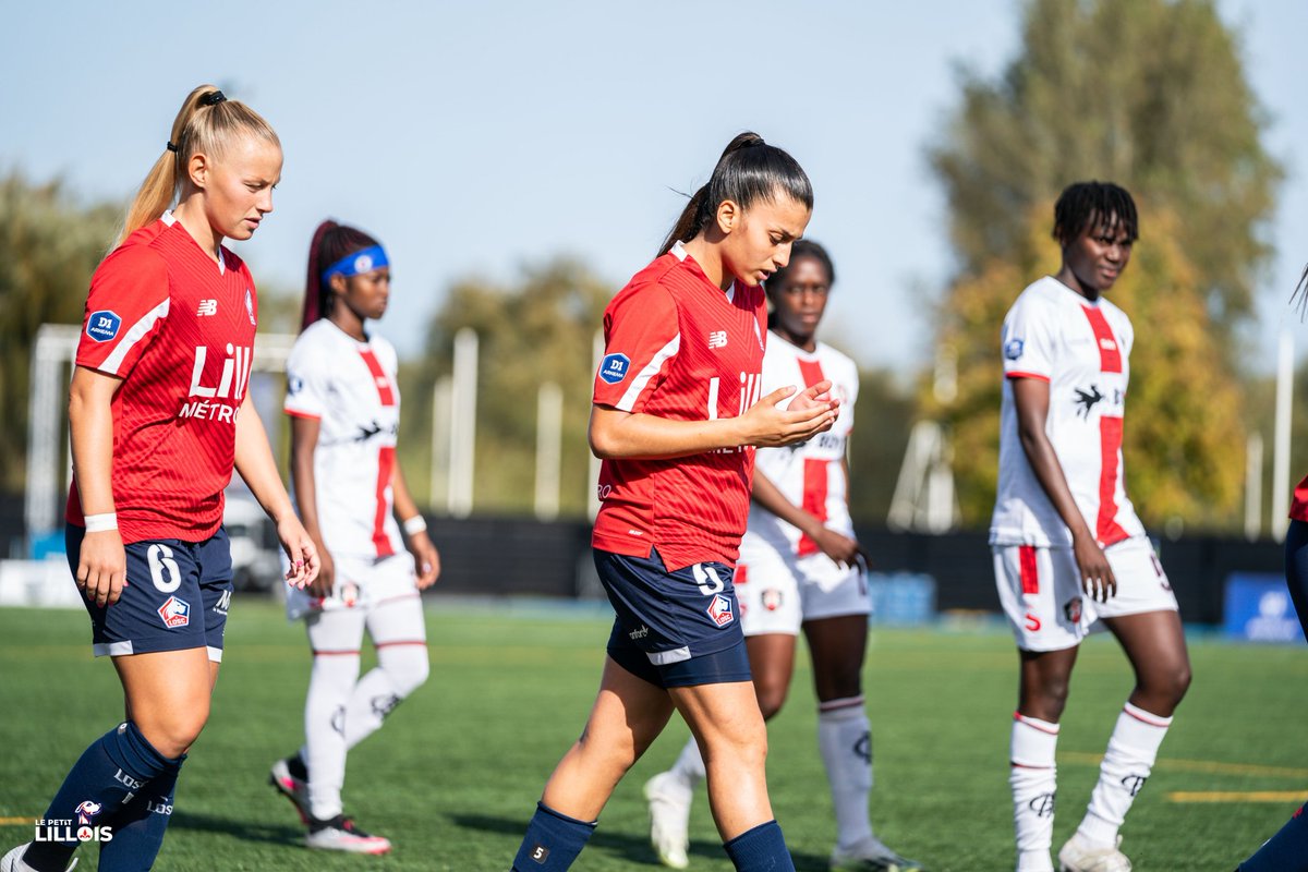 🏥 Titulaire près d'un an après sa rupture du ligament croisé antérieur du genou droit, Nesryne El Chad a vécu un retour difficile. Sortie sur blessure, elle souffre d'une rupture du ligament croisé antérieur, cette fois du genou gauche...

Bon rétablissement <a href="/ElNesryne/">Nesryne El chad</a> 💪