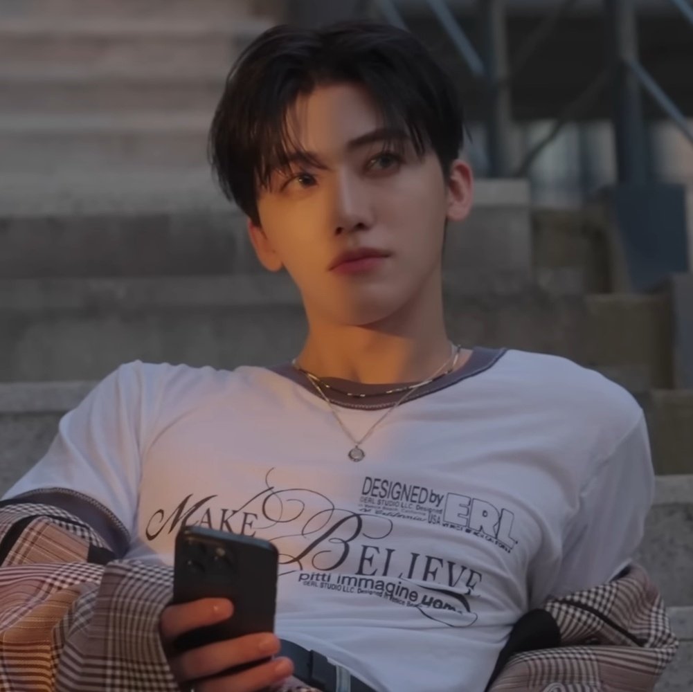 𝙮𝙤𝙪𝙧 𝙛𝙖𝙩𝙝𝙚𝙧 tweet media