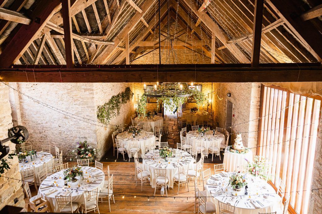 Hotels Available tweet media