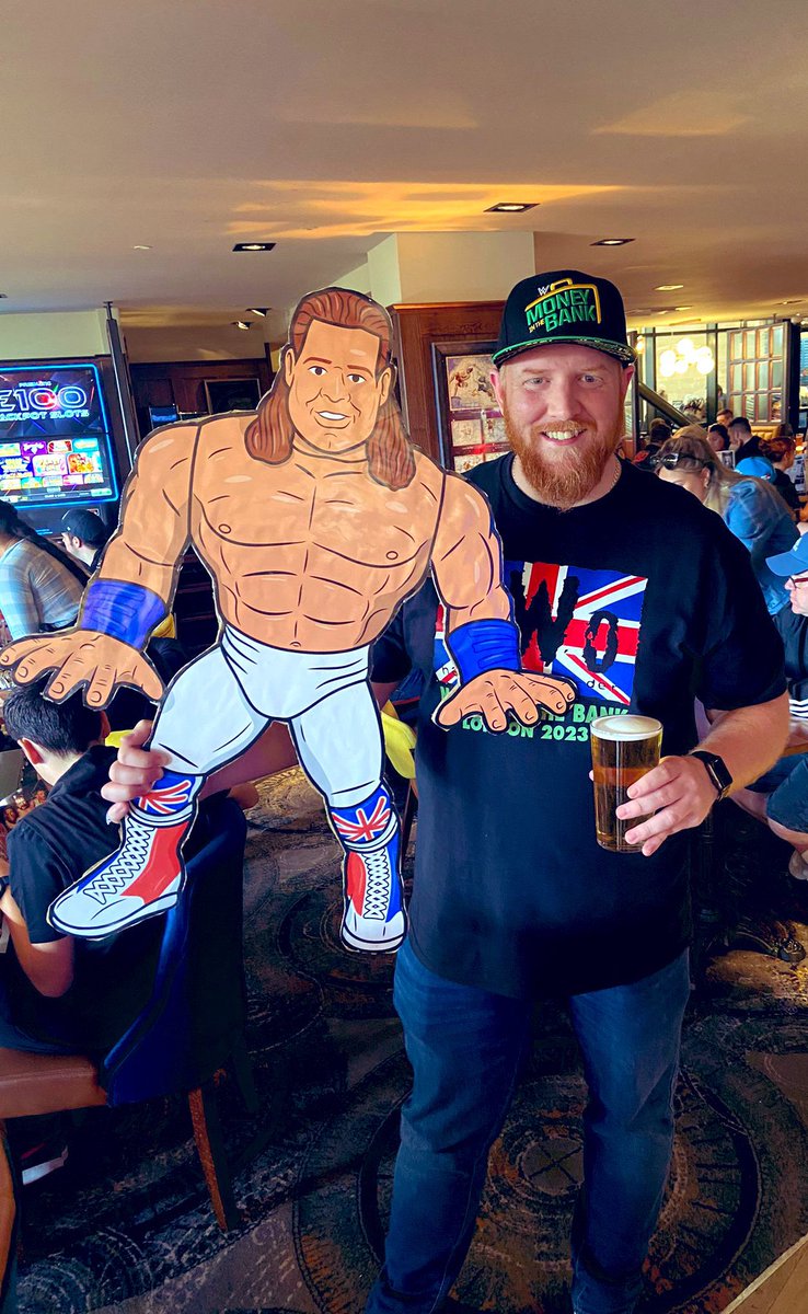 The #hWo wishes <a href="/Taggsy79/">Adam</a> a Happy 40th Birthday today &amp; we remember <a href="/_daveyboysmith/">The British Bulldog</a> on his Birthday today too 

Two absolute legends 🇬🇧 

Have a great day Taggsy 🍻
