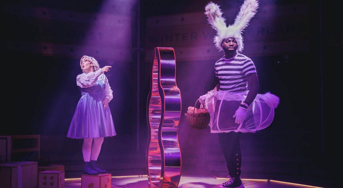The Reviews Hub (@thereviewshub) on Twitter photo #THEATRE #REVIEW ⭐⭐⭐ ½ Alice in Wonderland <a href="/ShakespeareNP/">Shakespeare North Playhouse</a> thereviewshub.com/alice-in-wonde… "is a lively, fun-filled production " #Prescot #THEATRE #REVIEW ⭐⭐⭐ ½ Alice in Wonderland <a href="/ShakespeareNP/">Shakespeare North Playhouse</a> thereviewshub.com/alice-in-wonde… "is a lively, fun-filled production " #Prescot