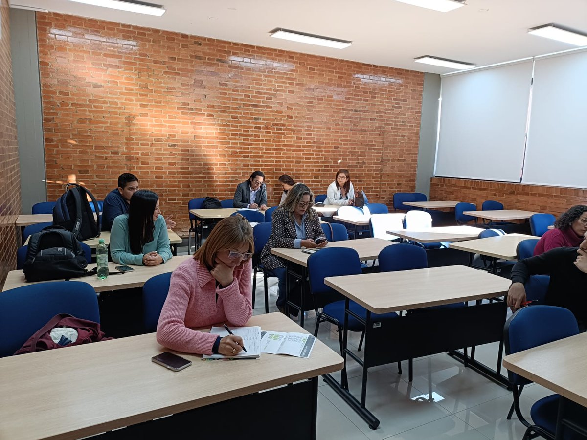 ✨ ¡Las Jornadas Académicas Regionales SIAC están en marcha! 

📣Con más de 200 participantes  de manera virtual y presencial 🤝 inició la jornada regional en Bogotá, una oportunidad que promueve la calidad y flexibilidad de nuestro sistema educativo.