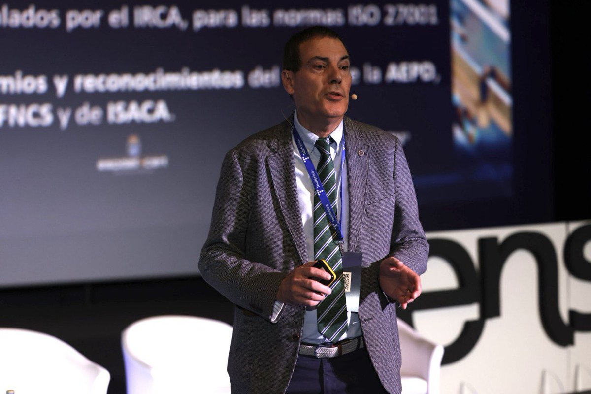 CCN-CERT tweet media