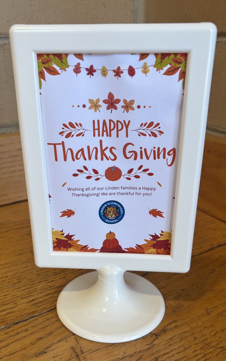 Miss Pellock ♡ tweet media