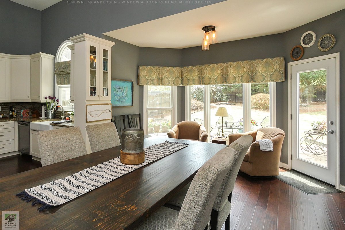 RbA_Metro's tweet photo. All new windows and door we installed in this beautiful eat-in kitchen... an inviting space for turkey dinner. Wishing you and your loved-ones a wonderful holiday weekend ahead
. . . . . . . . . .
New windows and doors are just a phone call away
Contact us today: (844) 245-2799
Renewal by Andersen Windows & Doors