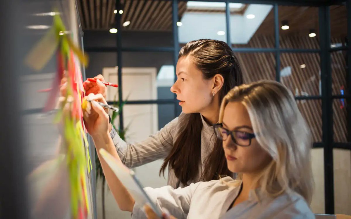 DerekJVaughan's tweet photo. Agile transformations often fall short. CIO outlines five common pitfalls and how to avoid them. https://t.co/aIQO5LKGoJ #AgileSuccess #ProjectManagement https://t.co/ufCWrrxxL4