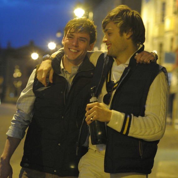 how it feels to go for a stroll with bro and not see any immigrants