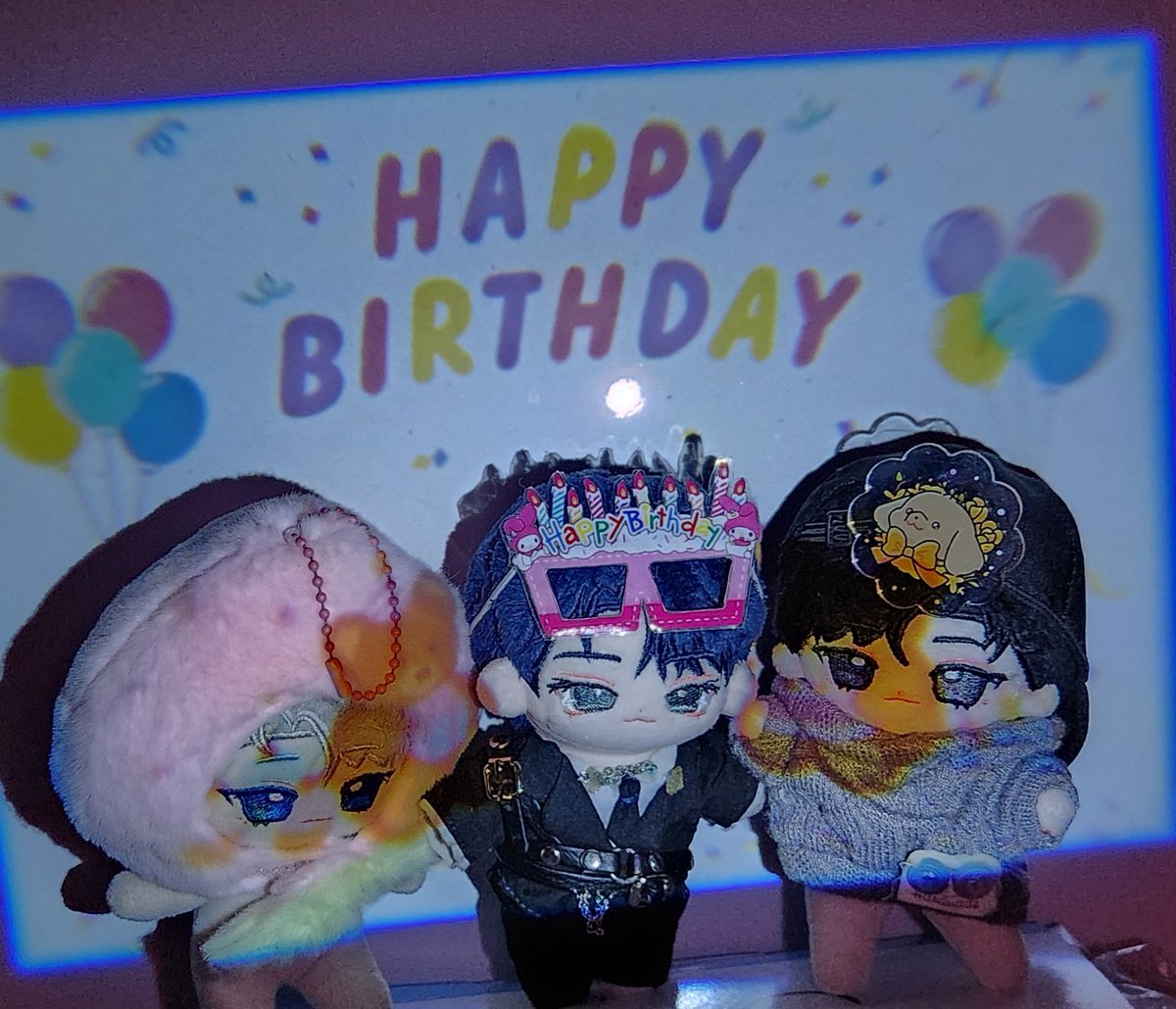 myCHRGJ's tweet photo. 레티공주에게 어울리는 화이트버스데이🎉🎉 벌써 세 번째 생일을 축하해줘서 기뿌다 아기재현아🥹🥹 최고의 아이돌 신청려 생일축하해🫶🫶🫶❤️❤️
#모든_시간선의_널_사랑해 
#HAPPY_CHEONGRYEO_DAY https://t.co/ahWT0piFNM