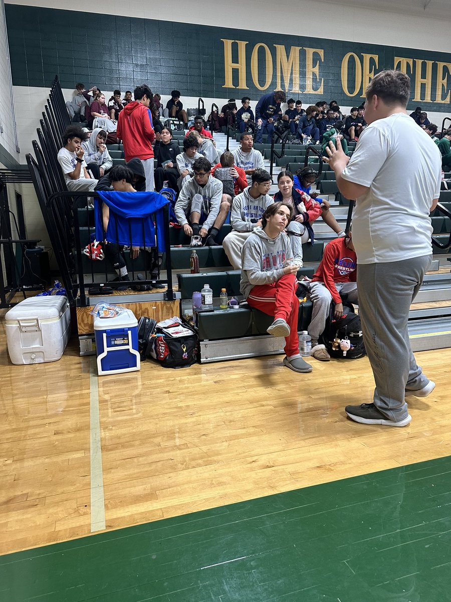 The squad preparing to wrestle the Turkey Trot at Cy Falls HS this morning. #GoBruins