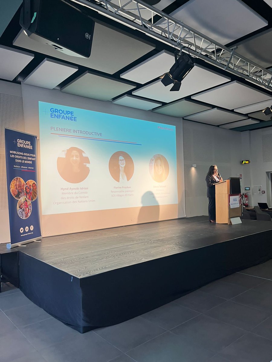 GroupeEnfance's tweet image. 🔈C&apos;est le JOUR J 🔈 
Ouverture de cette nouvelle édition de notre événement annuel #ObjectifEnfance avec une intervention d&apos;Hynd Ayoubi Idrissi, Membre du Comité des droits de l&apos;enfant @UN, qui revient sur l&apos;histoire des #droitsdelenfant.