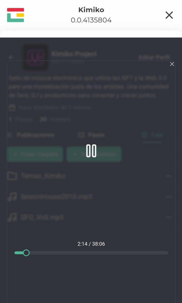 Escuchando una sesión House, desde la "caja" en la Plaza de <a href="/KimikoProject/">Kimiko Project</a>, desde la wallet de <a href="/KabilaES/">Kábila</a> y en segundo plano... reproductor perfecto 👌🏻🎶