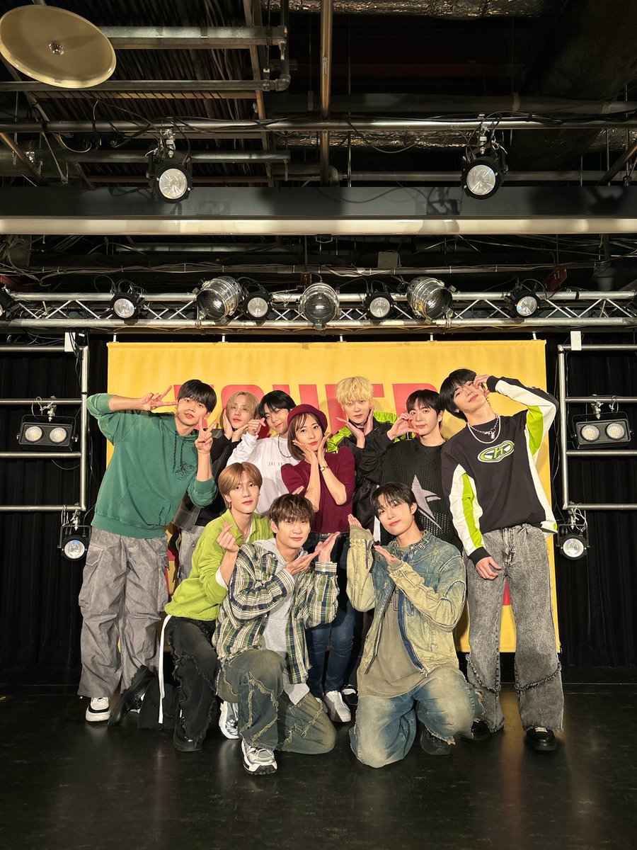 𝐌𝐂 ヒョナ / 구현아 tweet media