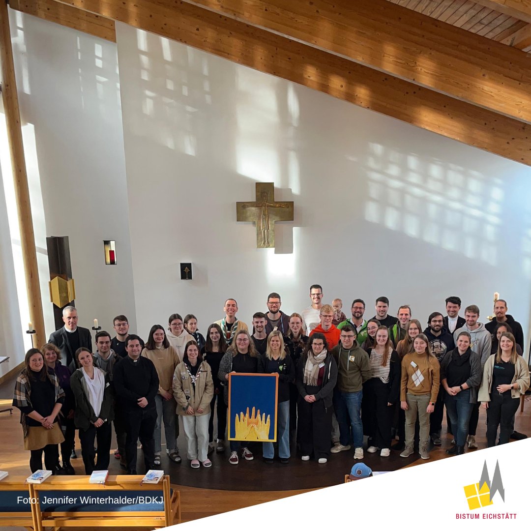 Bei seiner #Herbstversammlung im Jugendtagungshaus Schloss Pfünz hat der #BDKJ-Diözesanverband Eichstätt einen neuen #Vorstand gewählt. Zur Sprache kamen auch Sorgen um die #Personalsituation in katholischen Jugendstellen und Jugendverbänden. bistum.org/3mj