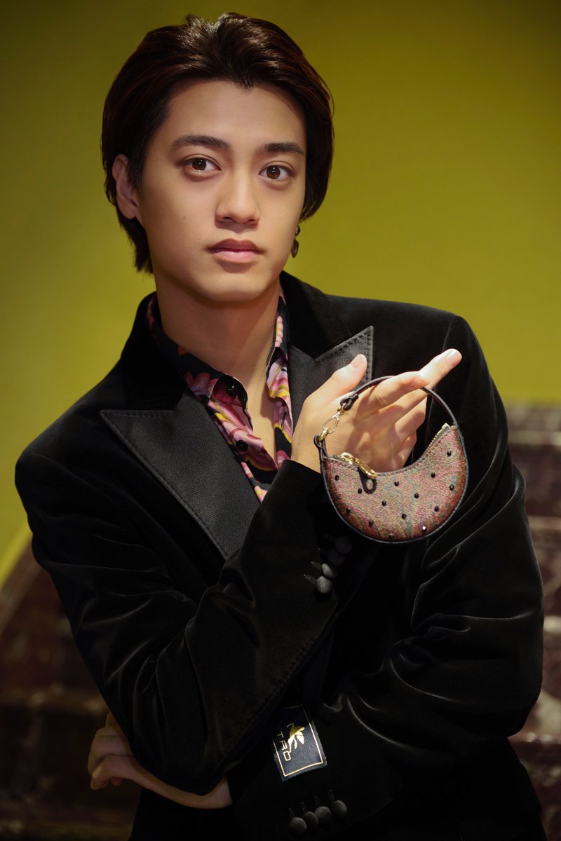 ETRO presents the 2024 Holiday Collection campaign featuring Kaito