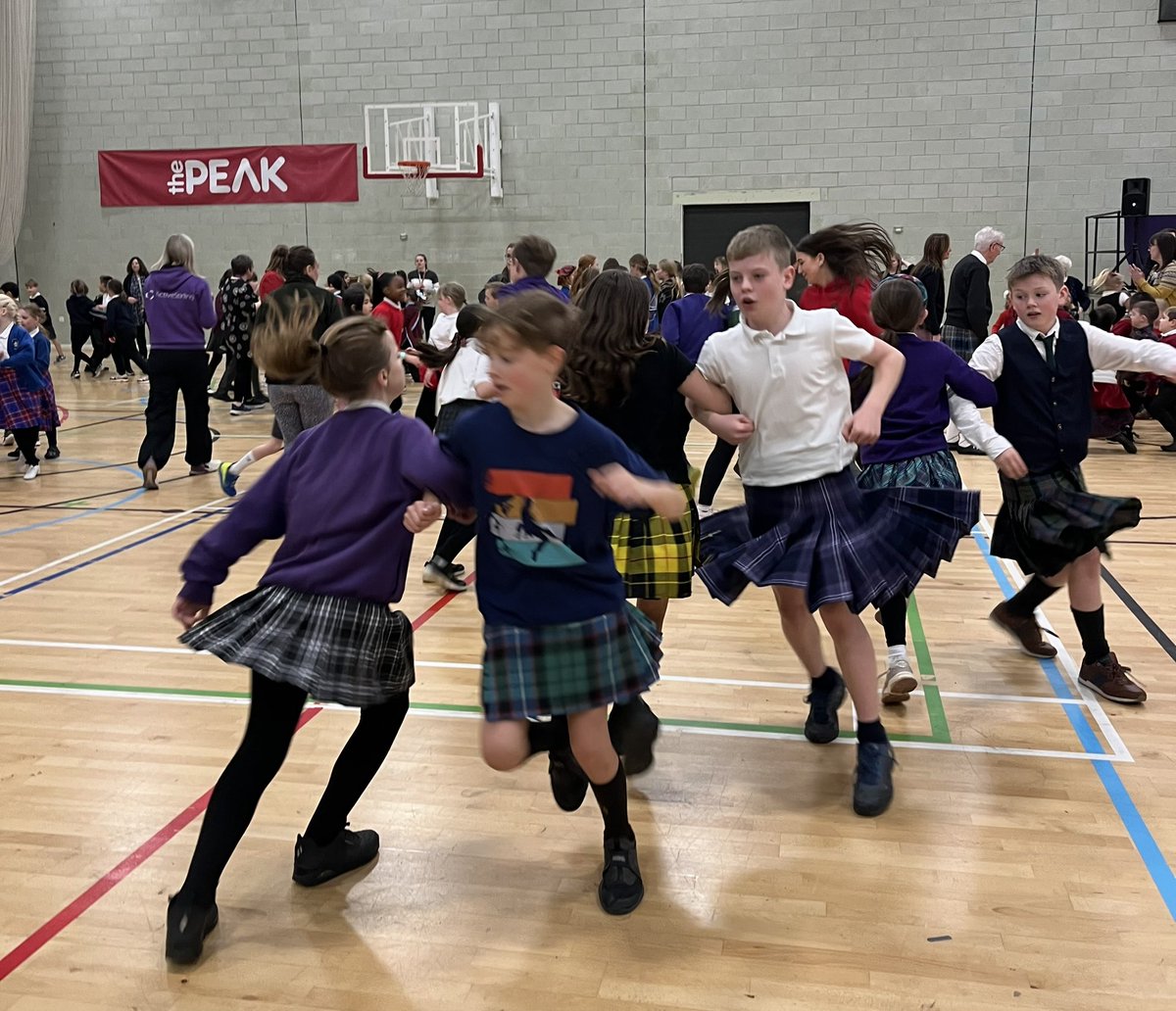 FintryPrimaryG63 tweet media