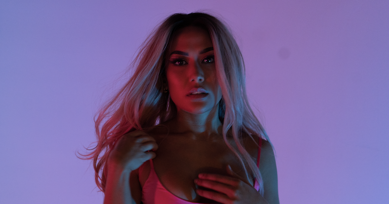 Dive into the Magical Realm of yuniVERSE’s “ALL GROWN” Single bongminesentertainment.com/yuniverse-all-… via #bongminesentertainment | <a href="/yuniv3rs3/">yuniVERSE</a>