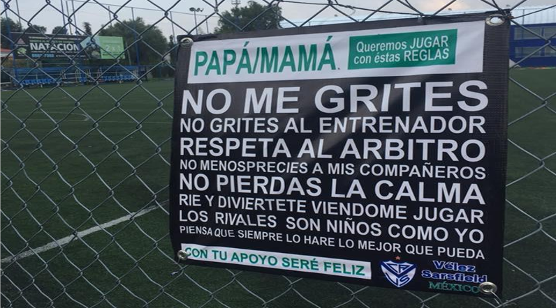 CarloslmSM's tweet photo. "El baloncesto no es sólo ganar, que es importante, también es un medio para descubrir que sirven en la vida: constancia, formación de nuestros jóvenes, compromiso, respeto..." @Pepu_Hernandez https://t.co/q54EUFkWxG