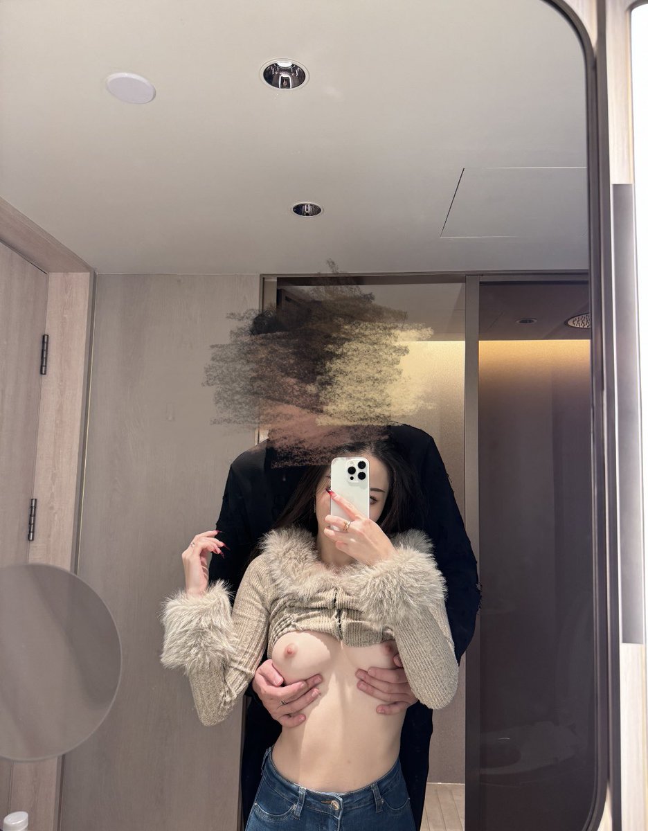 我觉得是天花板