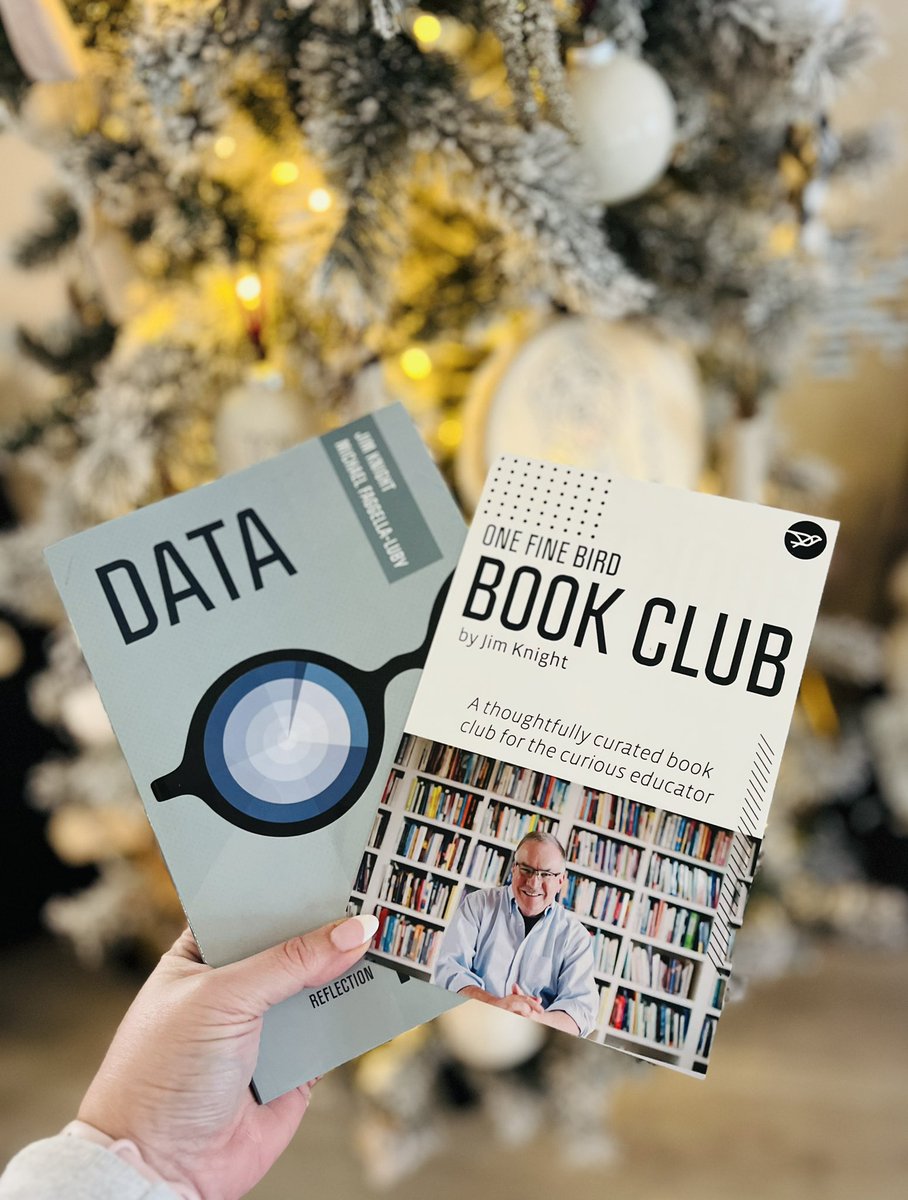 I met Michelle Harris from <a href="/CoachingPD/">Instructional Coaching Group</a> a few years ago when I attended the <a href="/jimknight99/">Jim Knight 🇺🇦</a> coaching conference! Getting to work with her this year through <a href="/misdLEARNS/">McKinney ISD Professional Learning</a> has been such a blessing! Thanks Michelle for this incredible gift from a fellow Oregon sister! #goducks 💚💛🤍