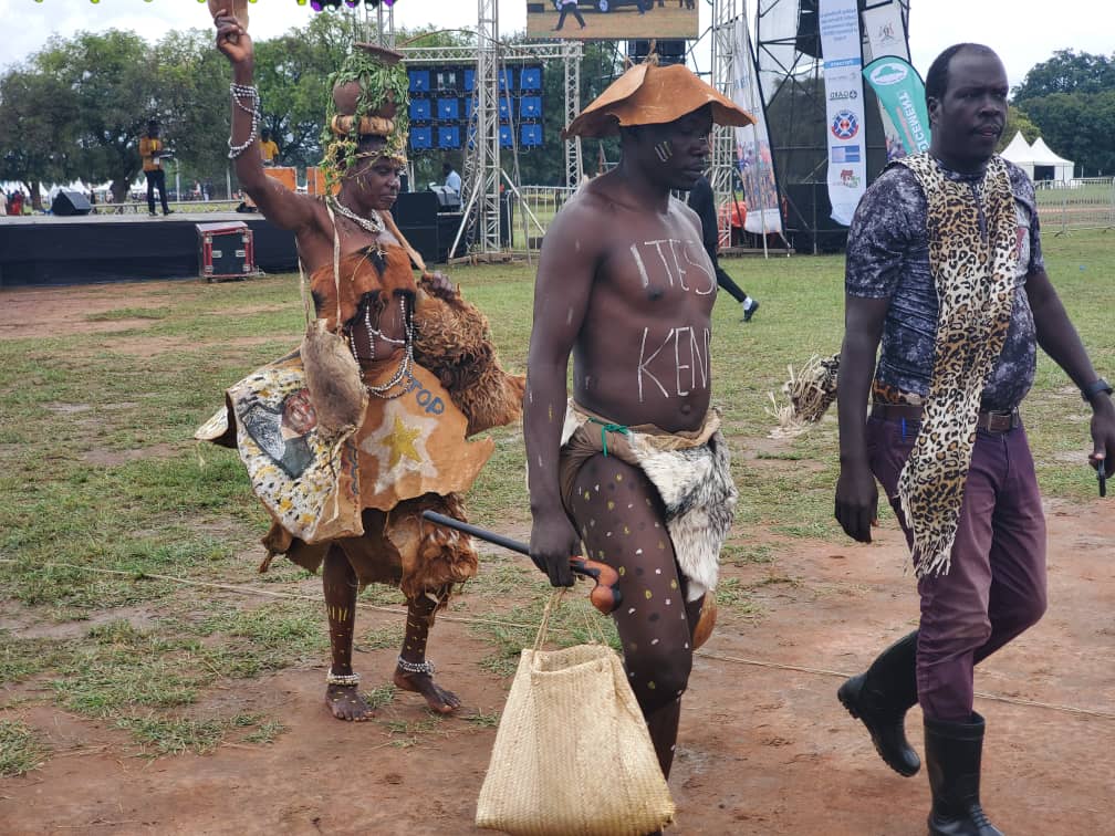HusseinKidega's tweet photo. Culture is beautiful 😍 #AtekerReUnionFestival2024 #SorotiCity Gen Muhoozi Kainerugaba Kikuyus will also attend Presidential #FreeAlienSkin #SupermanAndLois #UIOGS2024 Paramount #TopherBassey MUBS leave the rest and Stay Humble Makerere University @TesoVibez
#Japan #Hezbollah https://t.co/Mngt8zuuDY