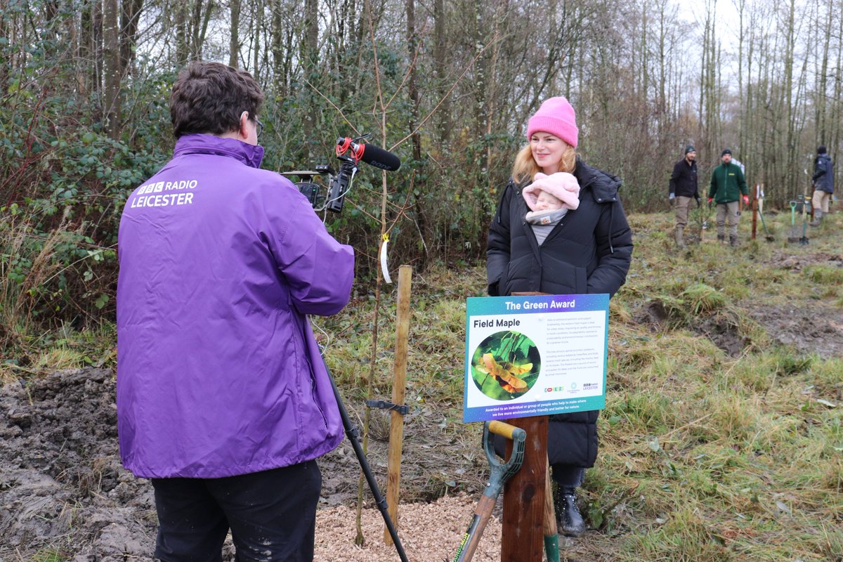 The National Forest (@natforestco) on Twitter photo <a href="/SummayaMughal/">Summaya Mughal (she/her)</a> broadcasted the mid-morning show live from Conkers, where the trees have been planted to leave a lasting tribute in the heart of the National Forest.💚
👂Listen, here: bbc.in/3Zq8LIJ <a href="/SummayaMughal/">Summaya Mughal (she/her)</a> broadcasted the mid-morning show live from Conkers, where the trees have been planted to leave a lasting tribute in the heart of the National Forest.💚
👂Listen, here: bbc.in/3Zq8LIJ