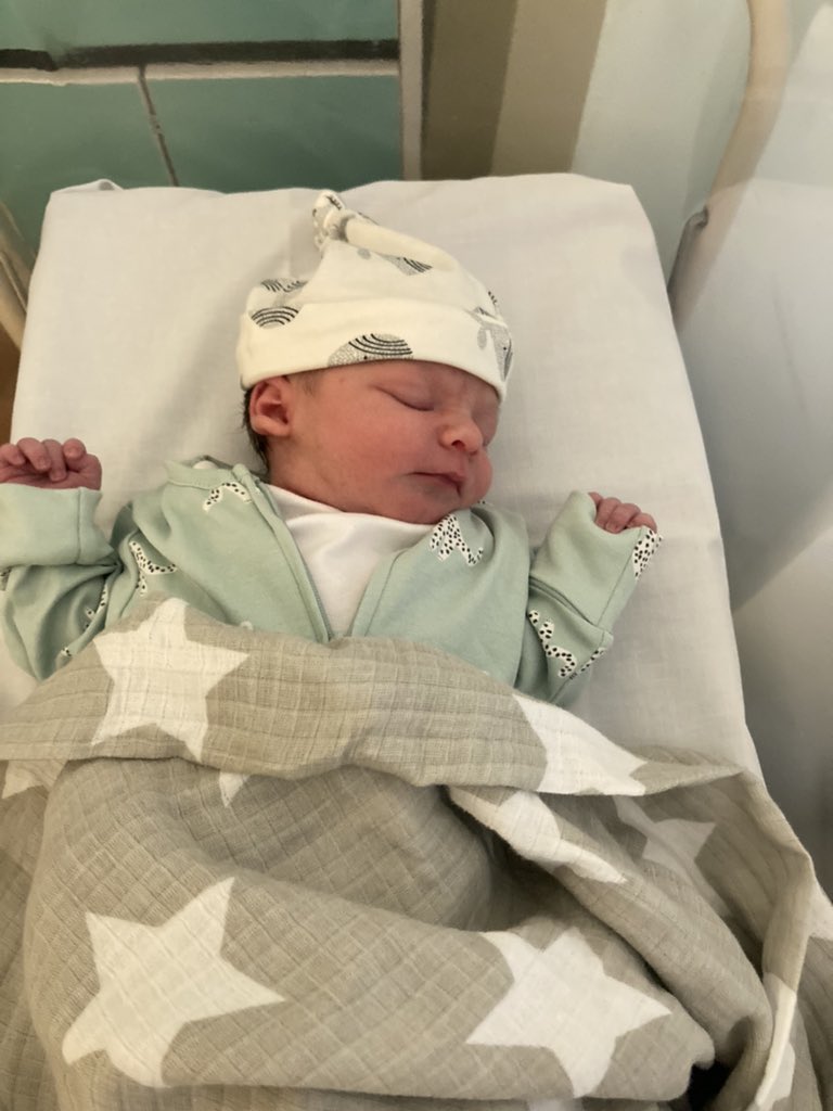 Justin Cash tweet media