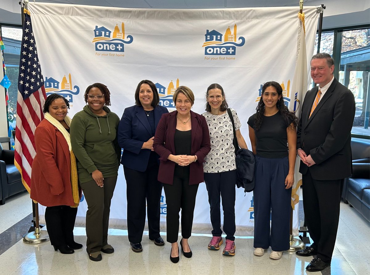 mahahome's tweet photo. MAHA was so proud to celebrate the launch of ONE+ on Monday! ONE+ will bring deeply discounted mortgage rates coupled with downpayment assistance to renters in the Gateway Cities, Framingham, and Randolph. @mhphousing @MassGovernor @MA_EOHLC https://t.co/LcKihG69nK