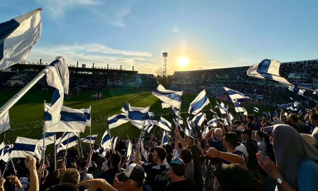 Feliz aniversario para el Decano del Fútbol Argentino. Pionero del tenis y hockey y cuna de miles de deportistas y de una pasión sin fin. Salud Cerveceros🍻