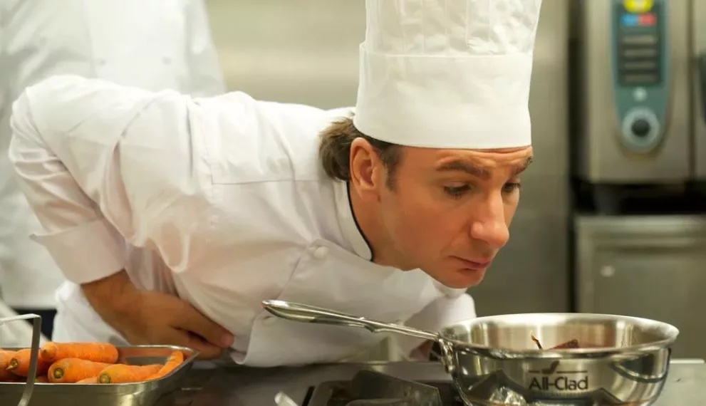 Wusstet ihr, dass die Franzosen sagen: "Tomber comme une crêpe" – was so viel heißt wie "flach auf den Boden stürzen"? Oder dass "Raconter des salades" bedeutet, Unsinn zu erzählen? Entdeckt 10 skurrile französische Redewendungen rund ums Essen!🍷🧀
bit.ly/EssenundFRSpra…