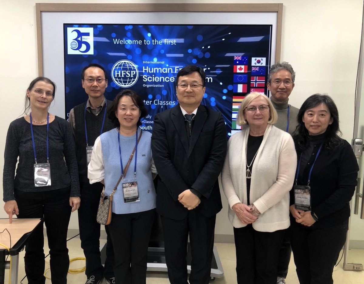 HFSP's tweet photo. 🌍 First day of the #HFSPMasterclass, uniting researchers from three continents! 🎓 With hubs in South Korea 🇰🇷, South Africa 🇿🇦, and India 🇮🇳, participants dive into writing HFSP grant and fellowship proposals and building cross-disciplinary collaborations.
#GlobalScience #HFSP https://t.co/ygeRKPZBVG