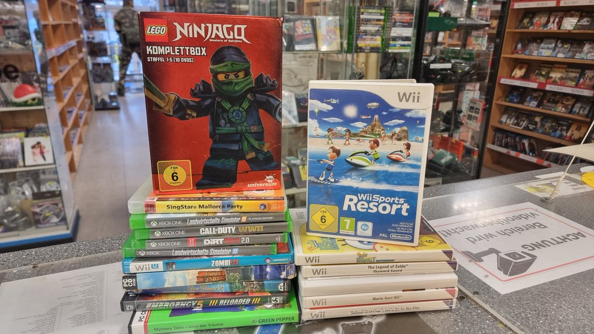 Powergames211's tweet photo. Ankauf 
#dvd #lego #legoninjago #xboxone #xboxonecontroller #xbox 
#xboxonegamer #xboxonekonsole #videogameshop #PowerGames https://t.co/bkJY3uBhpj