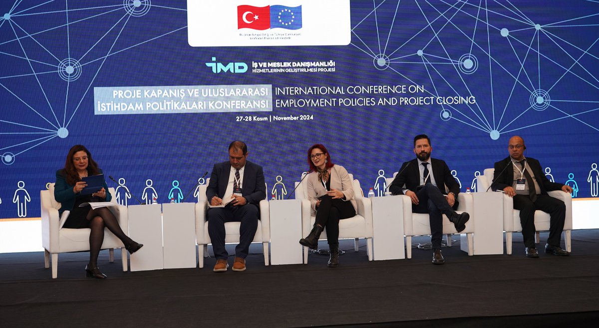 imdprojesi's tweet photo. "İş ve Meslek Danışmanlığının Geleceği" panelinde panelistlerimiz bilgi ve deneyimlerini aktararak soruları yanıtladı. https://t.co/S7BuyyfJpj