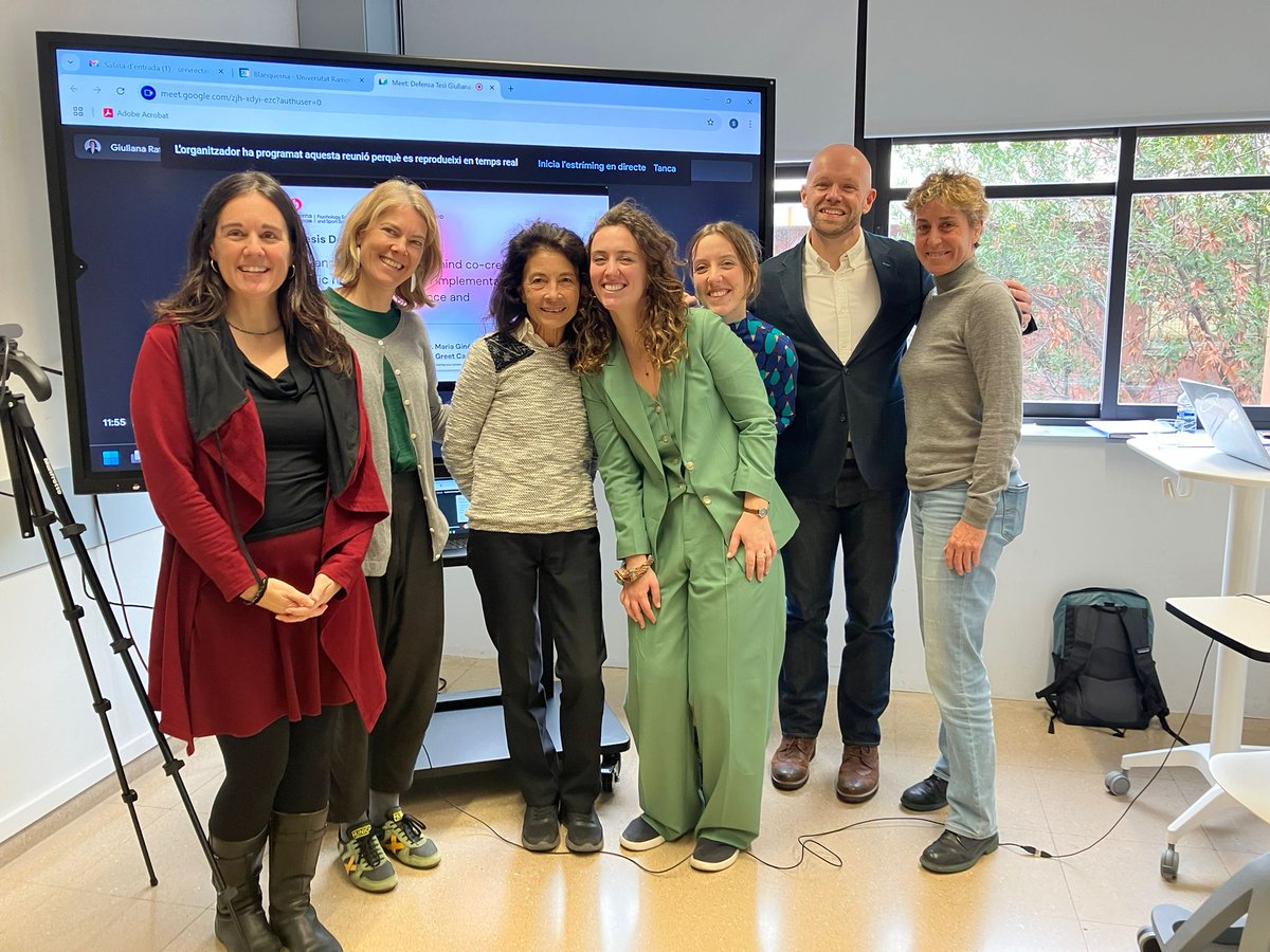 Health CASCADE (@health_cascade) on Twitter photo 🎉 Huge congratulations to Dr. Giuliana R. Longworth, the first <a href="/MSCActions/">Marie Skłodowska-Curie Actions</a> Health CASCADE fellow to defend her PhD!
Read more: lnkd.in/eDFFyX4y
#PhDone #Cocreation #Evaluation #PublicHealth #HorizonEU #MSCA 🎉 Huge congratulations to Dr. Giuliana R. Longworth, the first <a href="/MSCActions/">Marie Skłodowska-Curie Actions</a> Health CASCADE fellow to defend her PhD!
Read more: lnkd.in/eDFFyX4y
#PhDone #Cocreation #Evaluation #PublicHealth #HorizonEU #MSCA