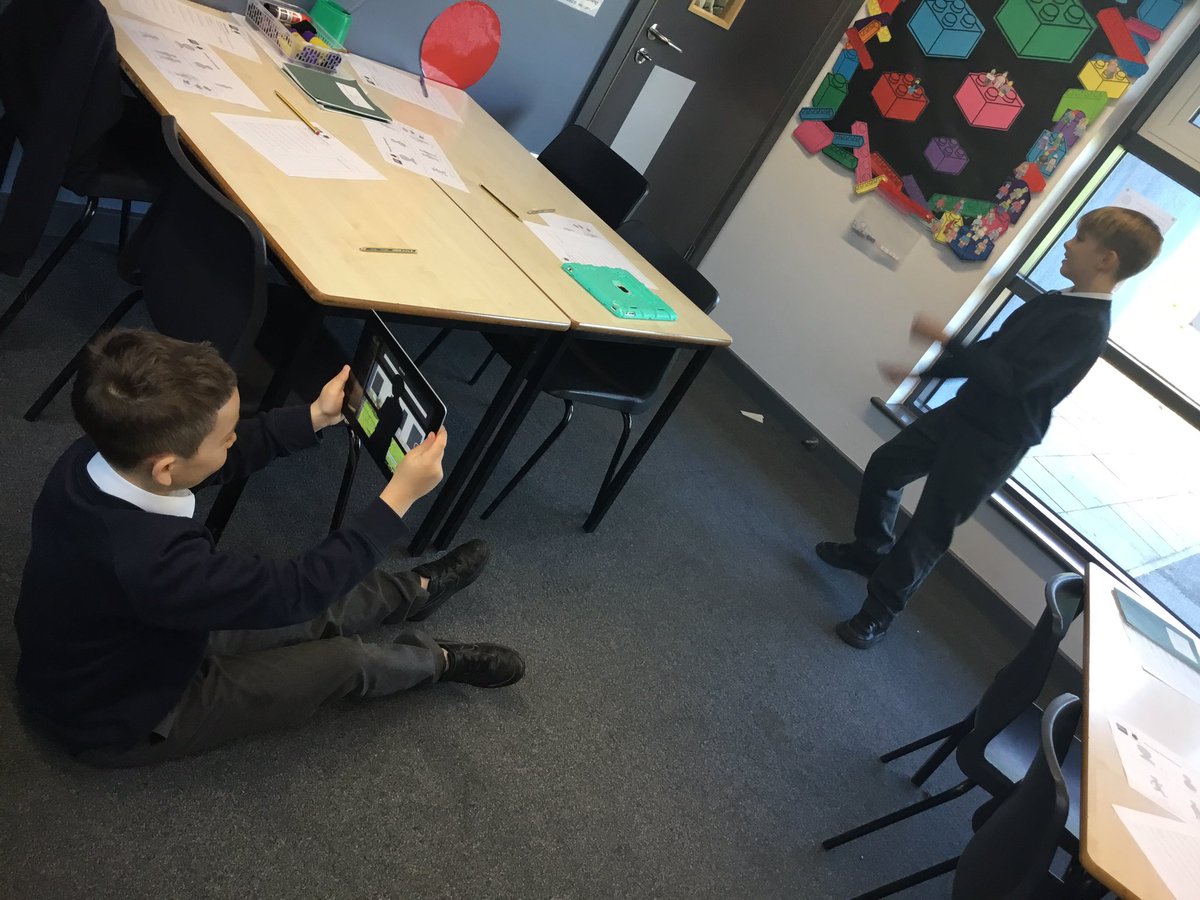QRA_2026Y5's tweet photo. Y5 computing video techniques- y5 looked at different filming techniques, experimenting with them and picking which was best for which type of content #qracomputing #qradiscover https://t.co/1N2Ib8WA8p